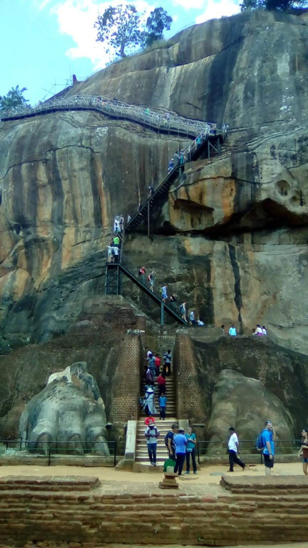 1540218585878_IMG-20180921-WA0003