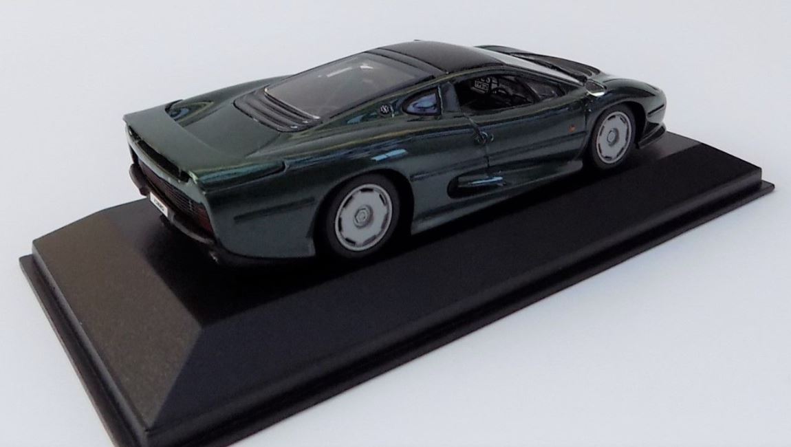 WOW EXTREMELY RARE Jaguar XJ220 Twin Turbo 542HP 1991 BR Green 1