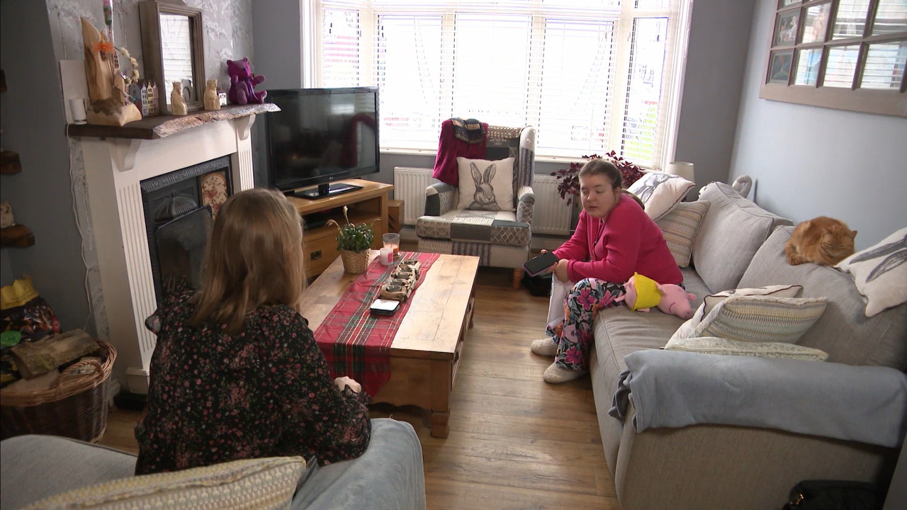 04.18 - 18.00.00 - ITV News West Country..ts_snapshot_05.02.255