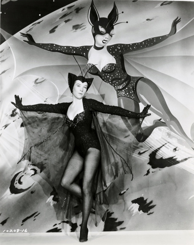 Shirley_MacLaine_d03