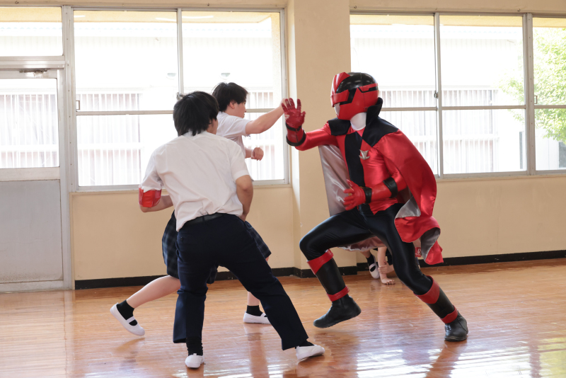 24.9