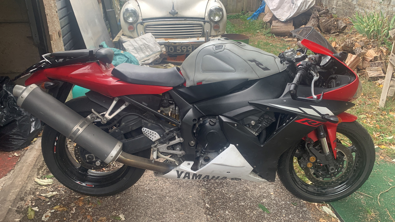 E8893AAF-C429-47F5-9202-60515D7B2D79