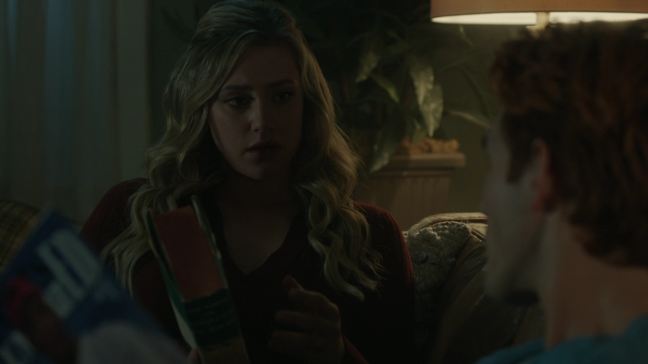 Riverdale.S06E01.Benvenuti.a.Rivervale.720p.WEBMux.ITA.ENG.x264-BlackBit[screenshot 6]