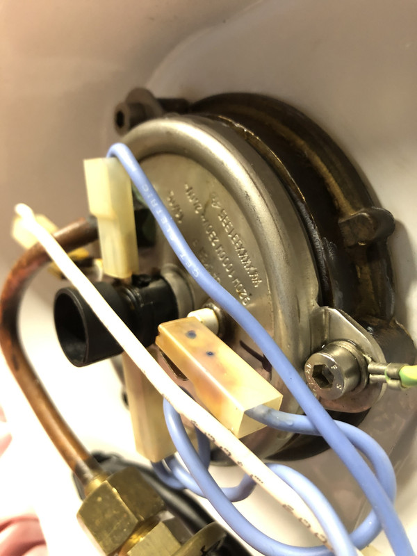 A0398D29-5C95-436A-9440-5838D77857B7