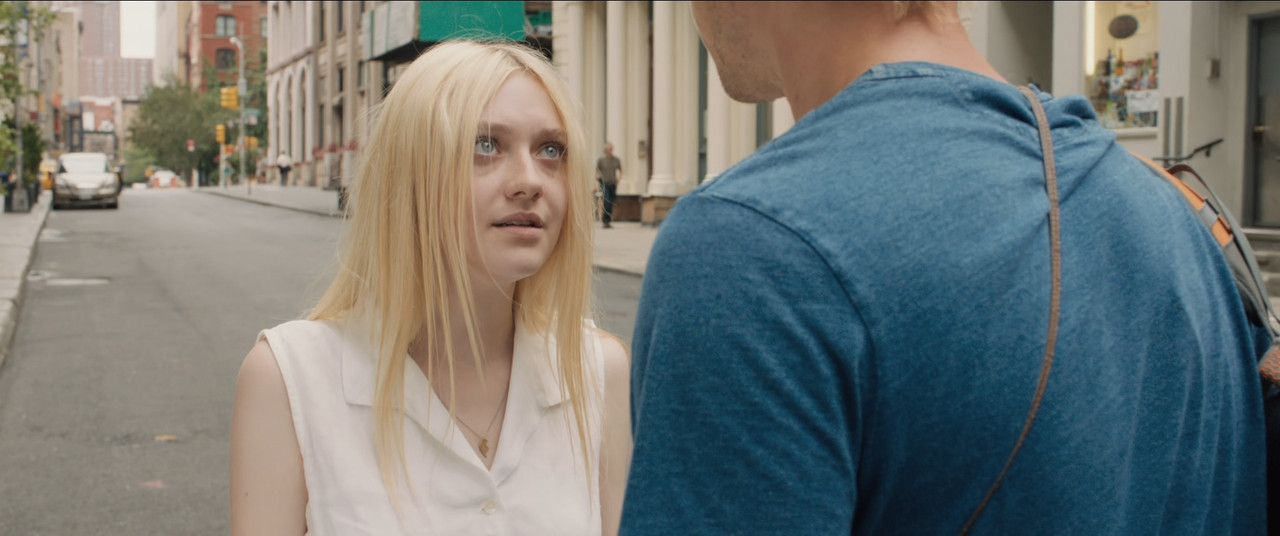 Very Good Girls (2013).mkv_snapshot_01.14.53