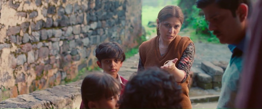 Tikdam 2024 WebRip [Hindi] 480p, 720p ESub Screenshot