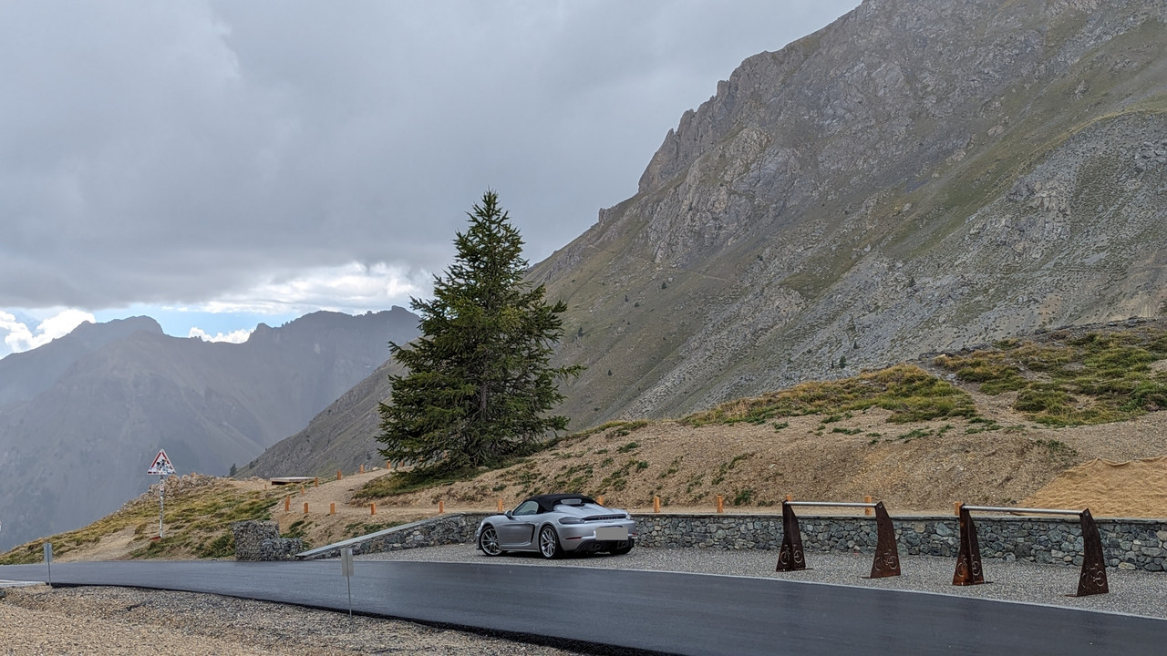 Route des grandes alpes en 718 spyder J1-izoard-4