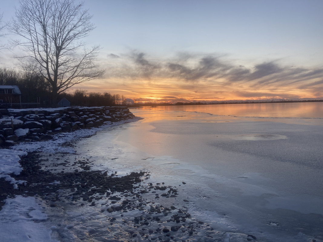 EEF6976E-E95E-4D2E-B69A-D40C8886B7D9