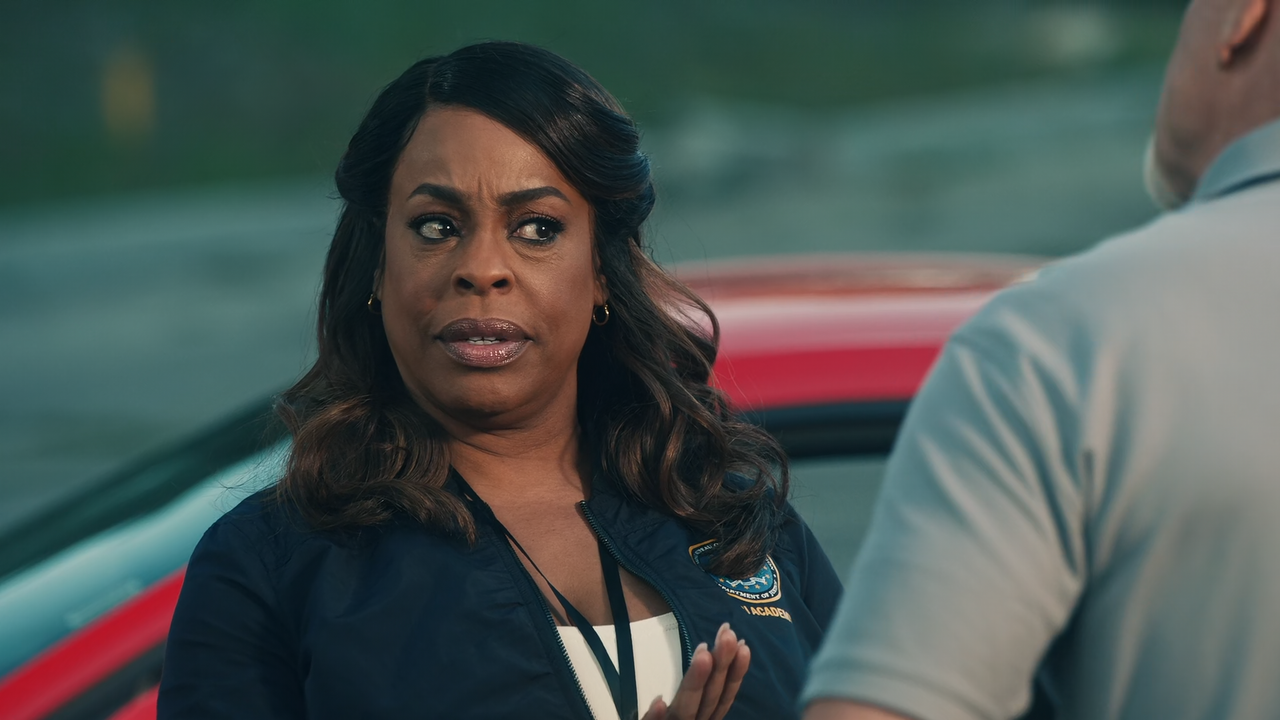 The.Rookie.S04E19.Simone.1080p.10bit.AMZN.WEB-DL.DDP5.1.HEVC-Vyndros.mkv_snapshot_09.04_[2022.04.26_