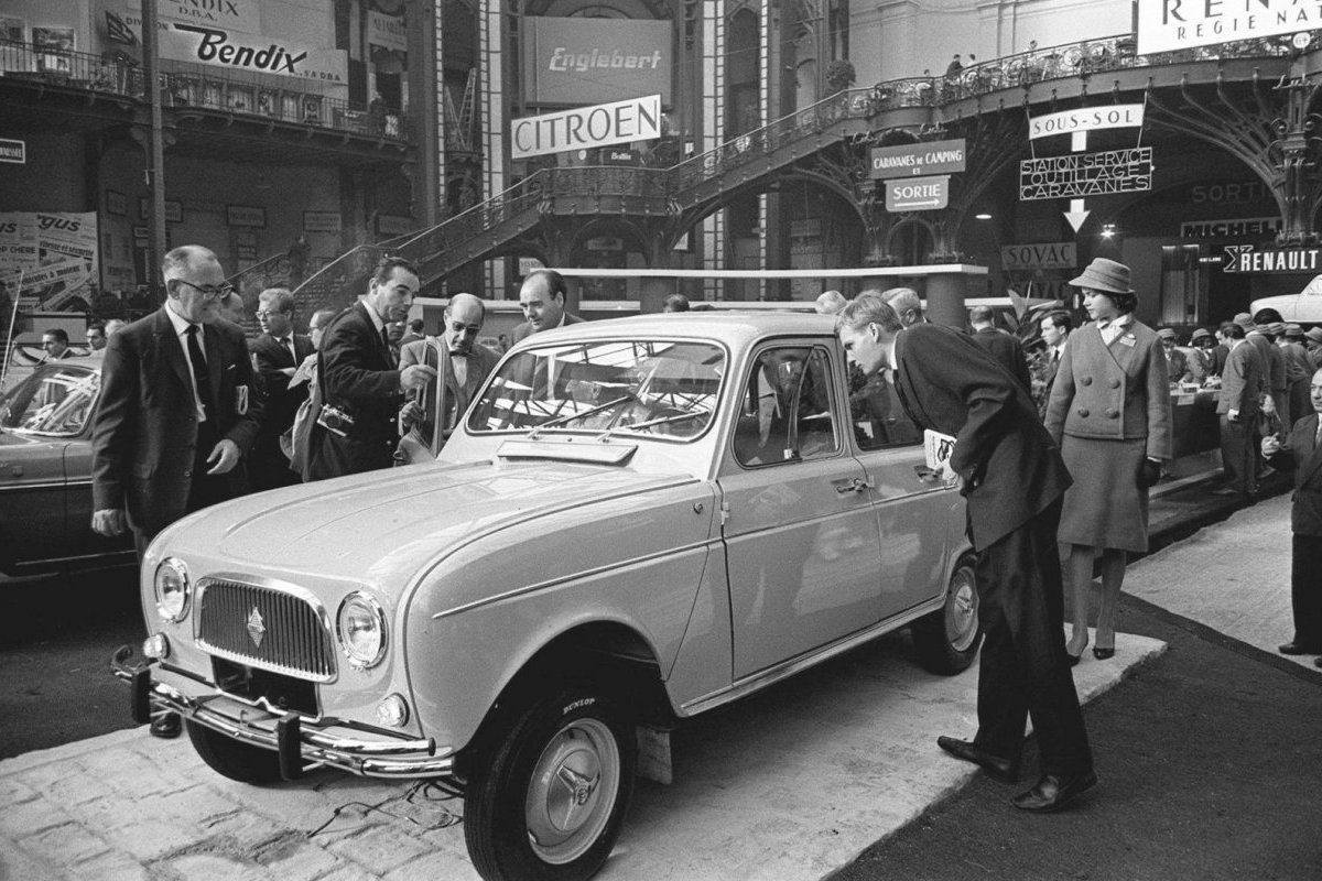 4 L au salon 1962 elle deviendra culte