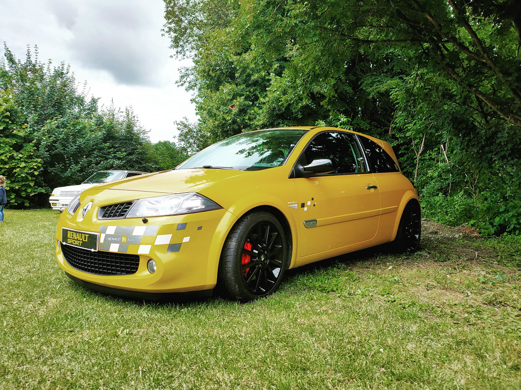 4A511867-41DF-479E-A99C-6FBE13D20A6E