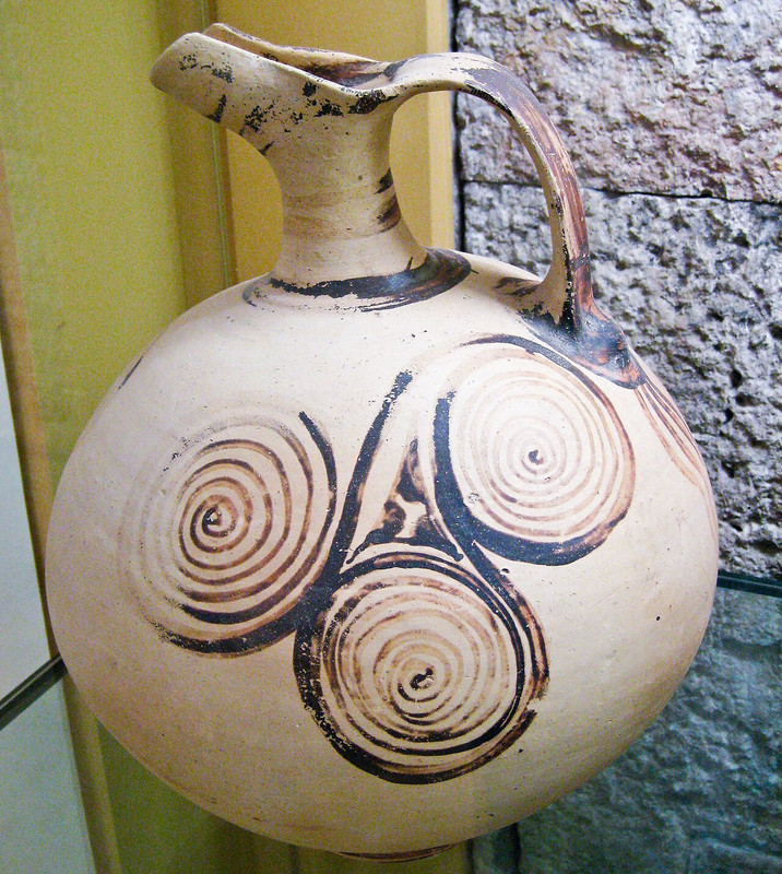 [Image: Ancient-greek-beaked-jug-decorated-with-...pirals.jpg]