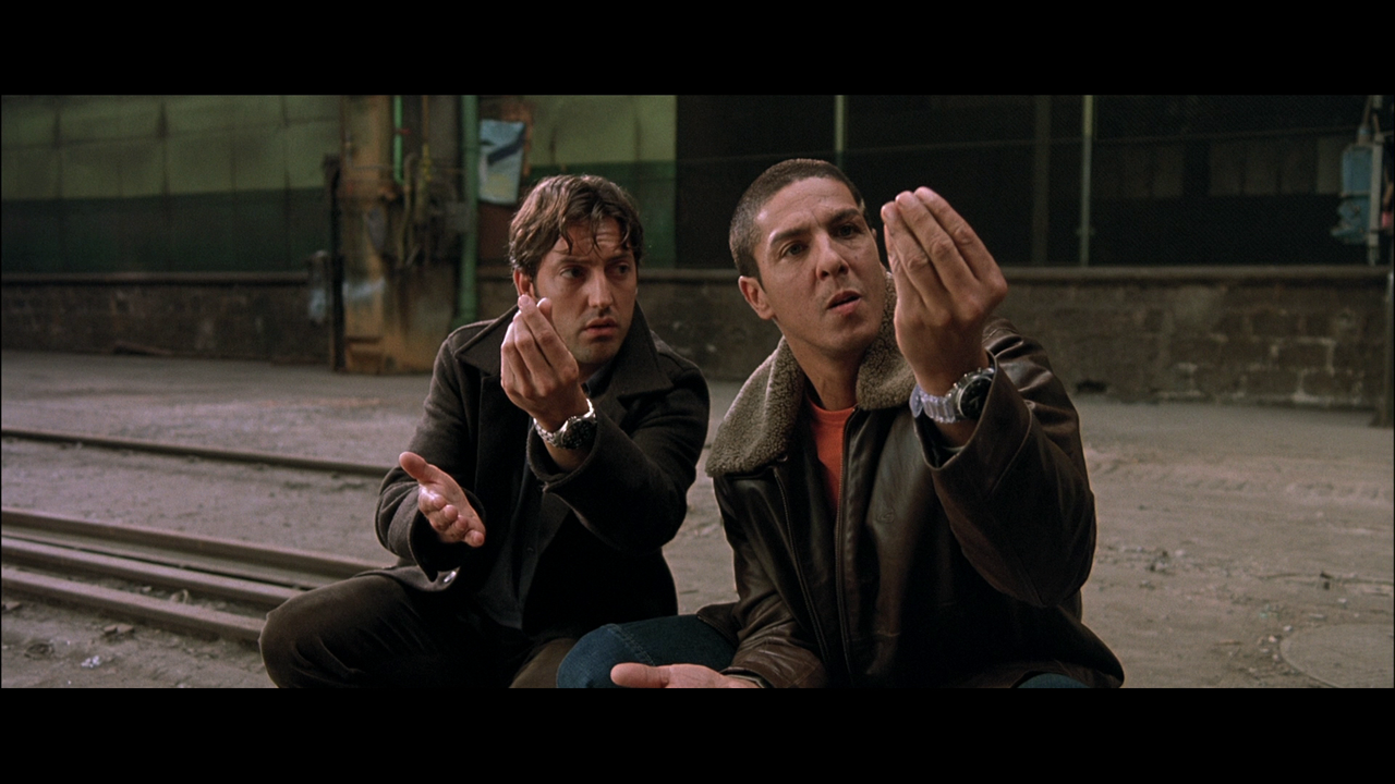 vlcsnap-2022-08-12-15h38m09s148