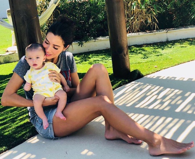 A767A1F6-73CE-42CF-8F9D-0970EFB5EC42