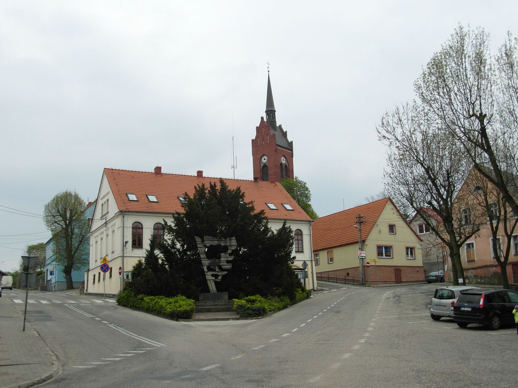 12 - Unieski