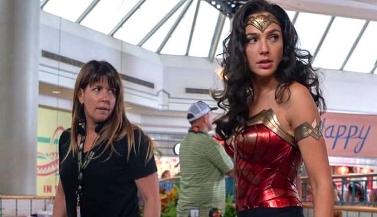 WONDER-WOMAN-2.jpg