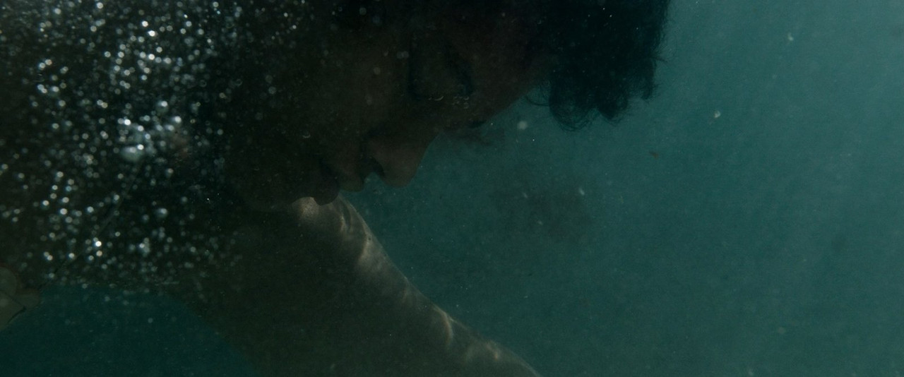 (Thuyết Minh - Vietsub) Sweetheart 2019 ViE 1080p AMZN WEB-DL DDP5.1 H264-NTG.mkv_snapshot_00.53.43.