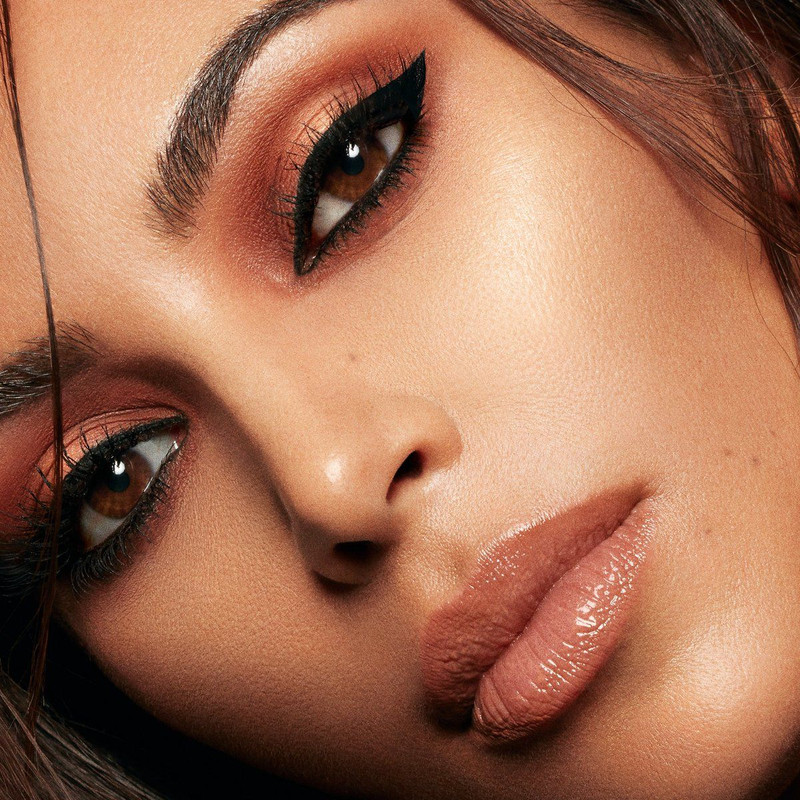 kim-kardashian-for-kkw-x-mario-by-greg-swales-2018-6
