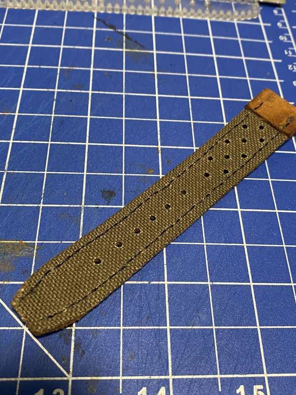 D255E861-221D-46D1-83A6-3621E6ED2955