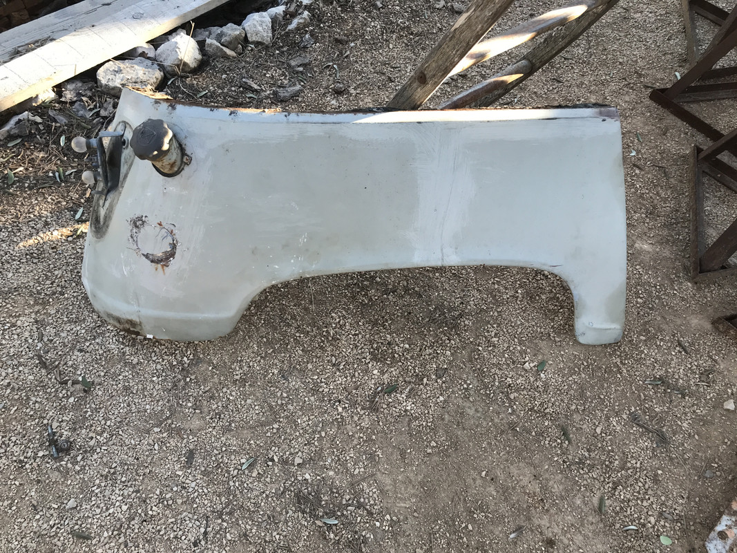 5DCD9250-EF12-4174-89FE-B7893C9C463D