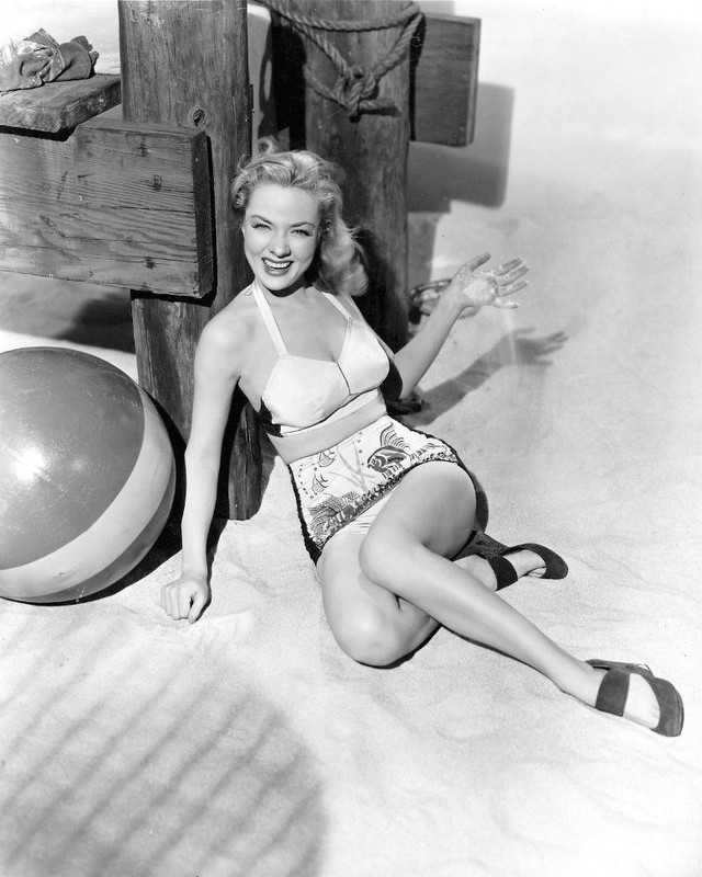 Audrey_Totter_a65