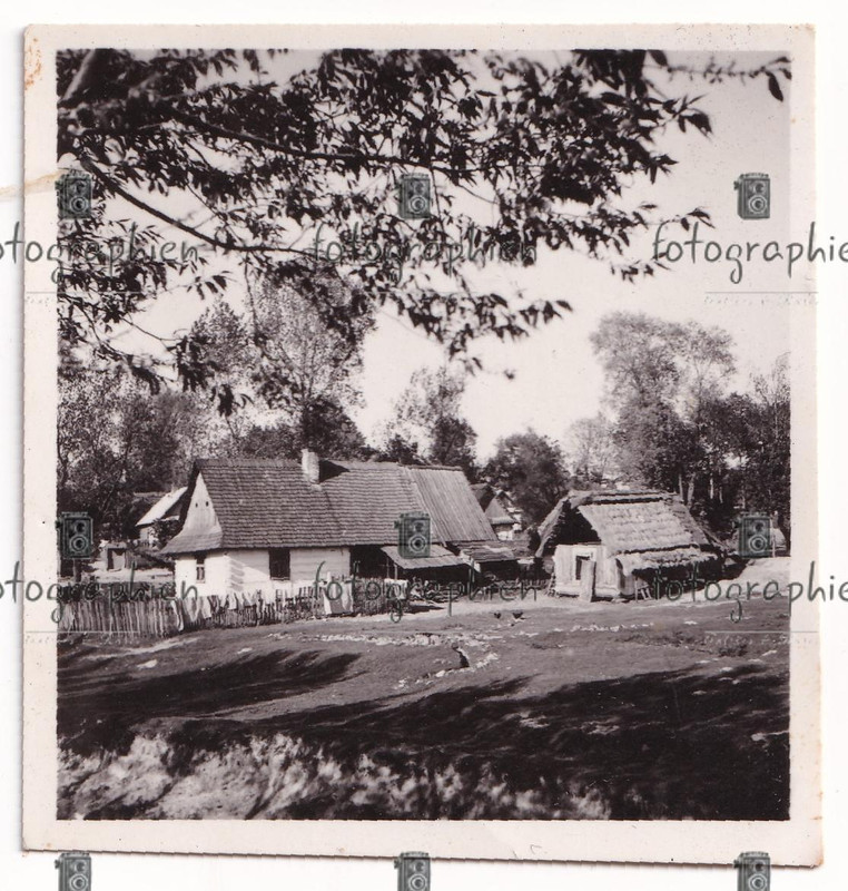 org. Foto Russland Kaukasus Bevölkerung Bauern Haus