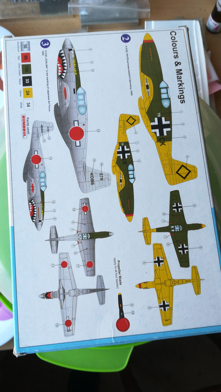 AZ 1/72 P-51B P51B-001