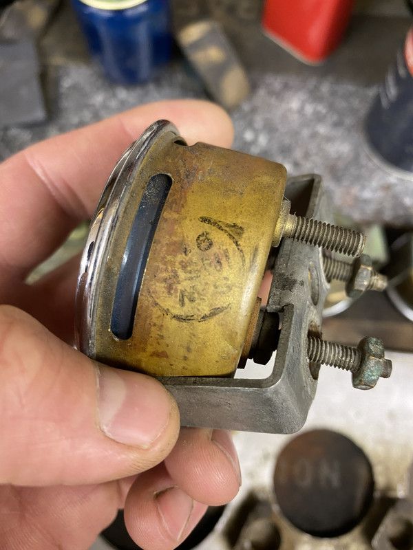 F379F512-4E3A-4B7B-BC58-0465739149F6