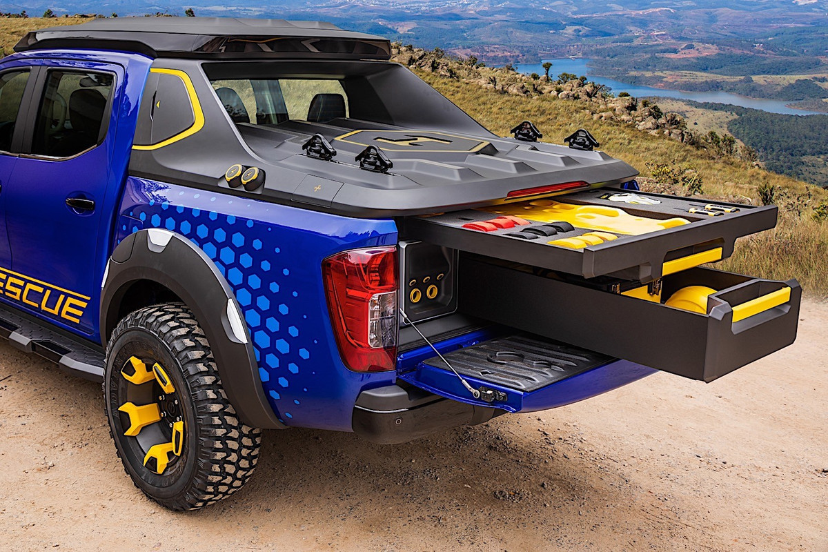 Nissan Frontier Sentinel (4)