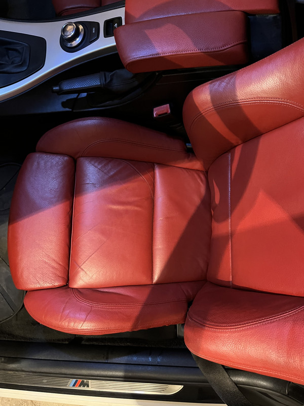 E4D95552-8768-4DAE-99C0-19FBF9E45481