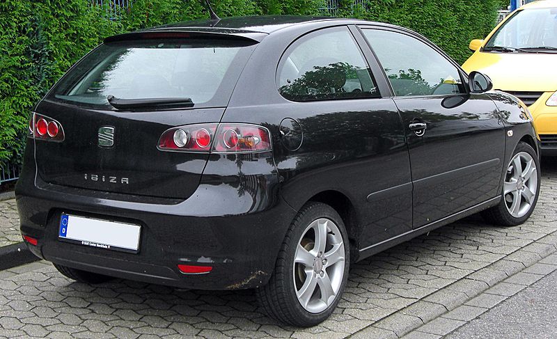 800px-Seat_Ibiza_III_Facelift_rear_20091011
