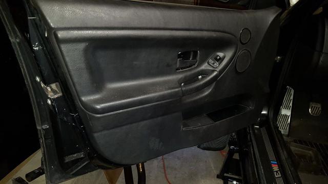 E36 sedan 2024 door cards