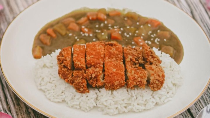 Menu makanan di Little Japan, tempat makan siang enak dekat Stasiun MRT H Nawi Jakarta Selatan.