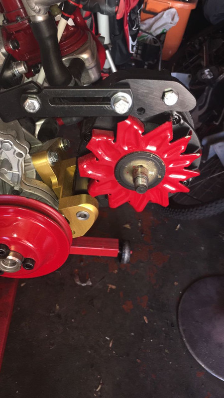 23BB596D-3661-4879-8158-DB7D1CF0FC0C