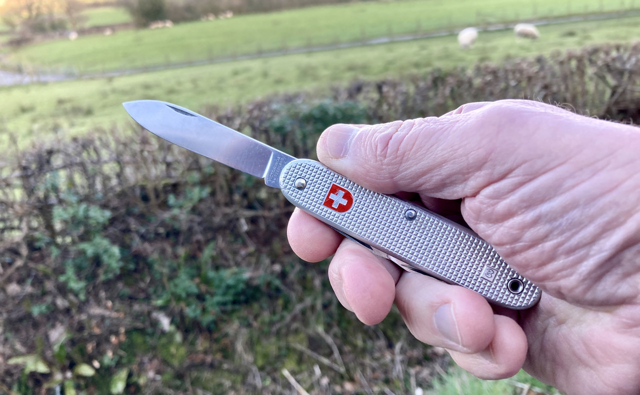 374760A9-C59C-447D-B2C1-EE336F53BCA5