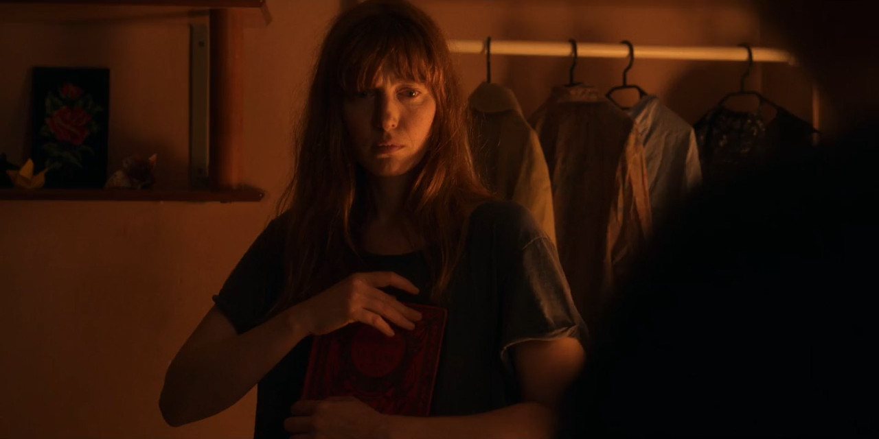 Under a Dark Sun (2025) Season 1 [Hindi + English] WebRip 480p 720p ESub - Complete Screenshot