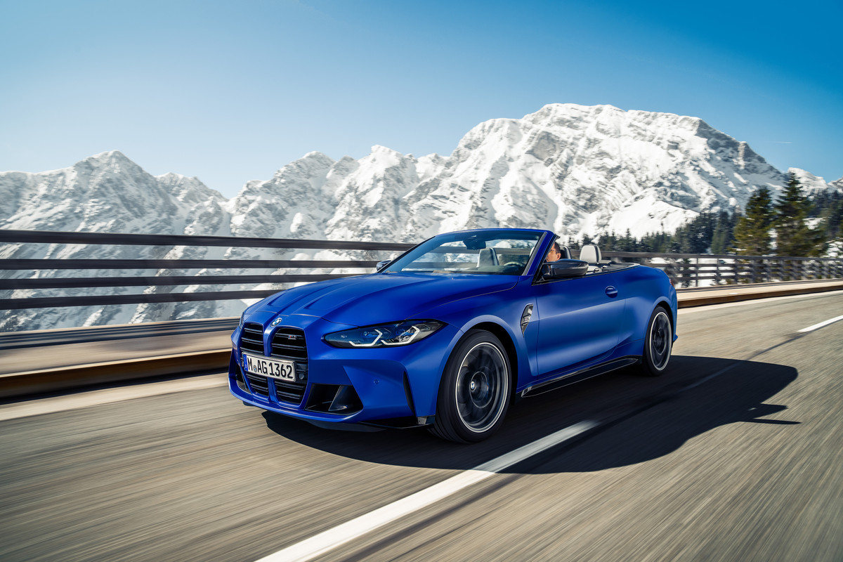 P90420172_highRes_the-new-bmw-m4-compe
