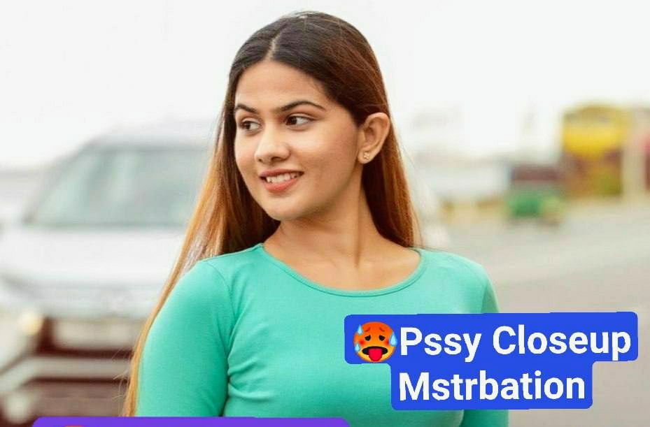indian girlfriend full frontal nude with face and pussy closeup Latest
