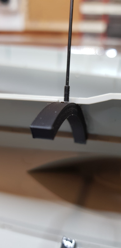 a (6)