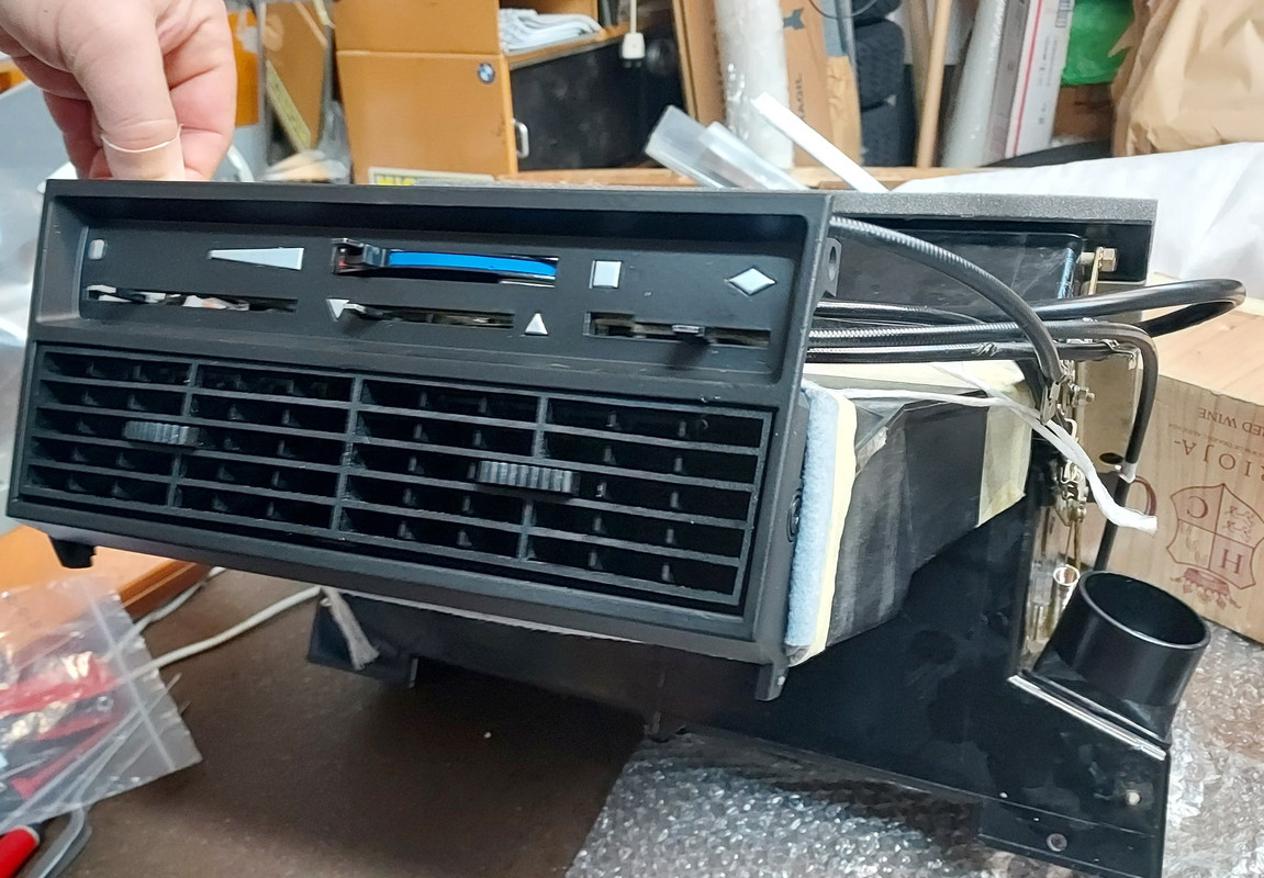 711C99D2-D3C2-457F-9B33-D29A3C584A40