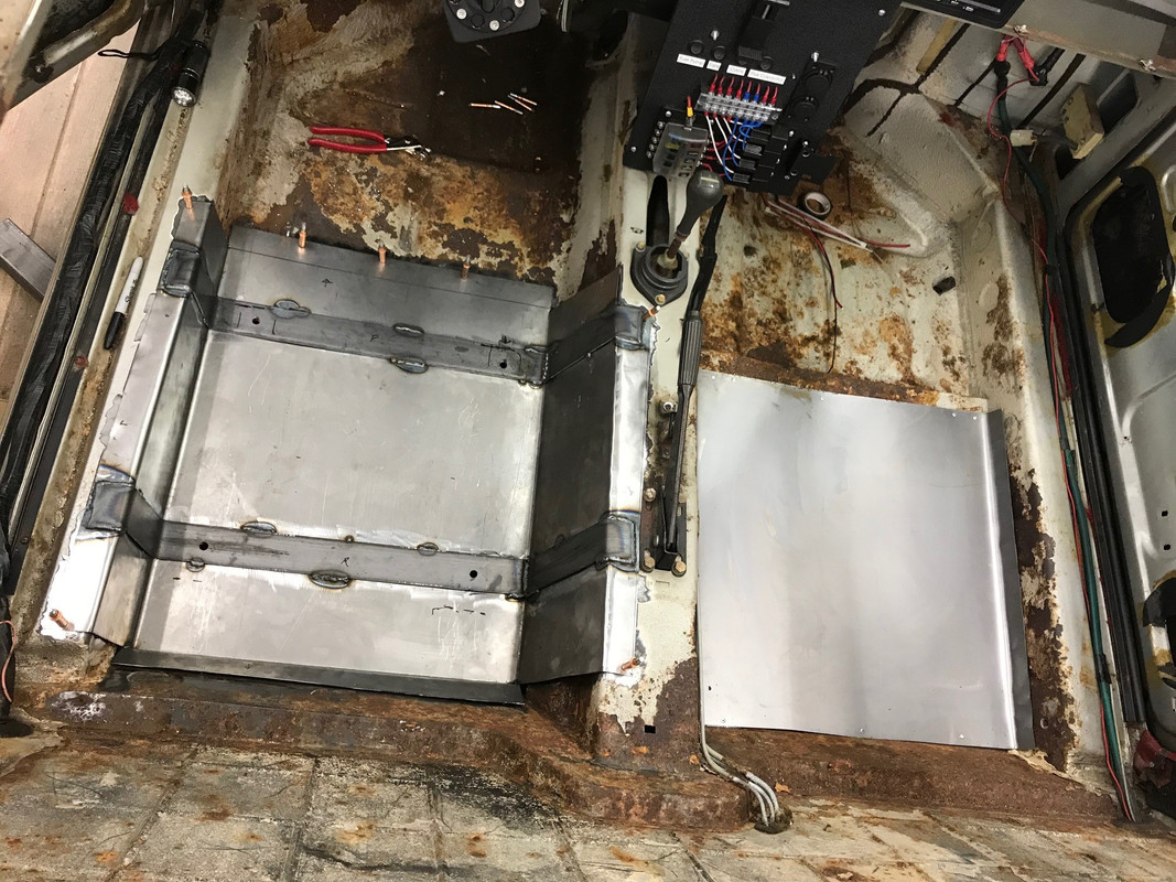 Driver floor 2
