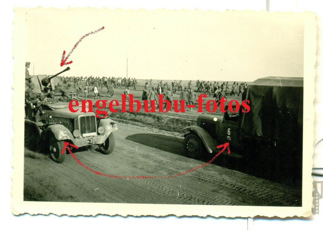 FOTO - Kfz - KÜBELWAGEN - FLAK-AUFSATZ -Schützenpanzer- Gespenst