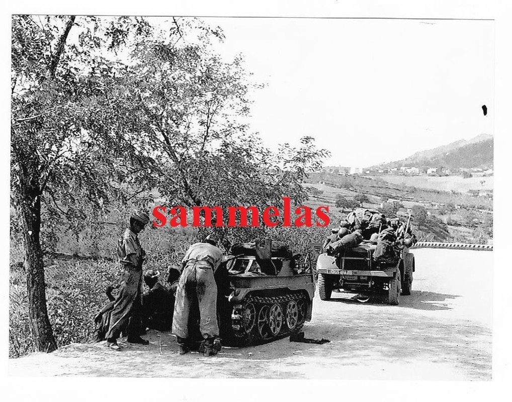 Nachkriegsabzug - Kettenkrad Kübelwagen Südfront