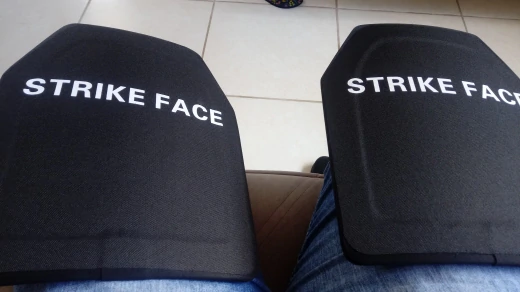 U71fe0a4240794944a46ca5bdef397210N