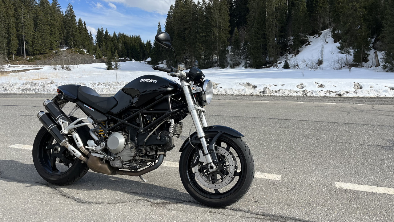 291823E4-3A3E-4796-AC7C-C7776F92D178