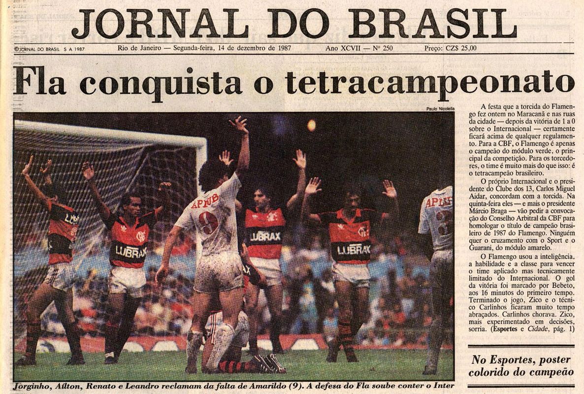 Jornal noticiando o tetracampeonato do Flamengo em 1987
