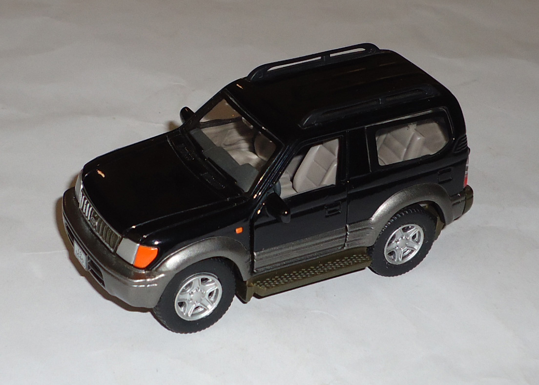 Toyota-Land Cruiser-Prado 90