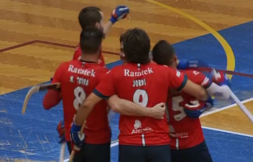 HÓQUEI EM PATINS: U.OLIVEIRENSE CONQUISTA A TAÇA DE PORTUGAL