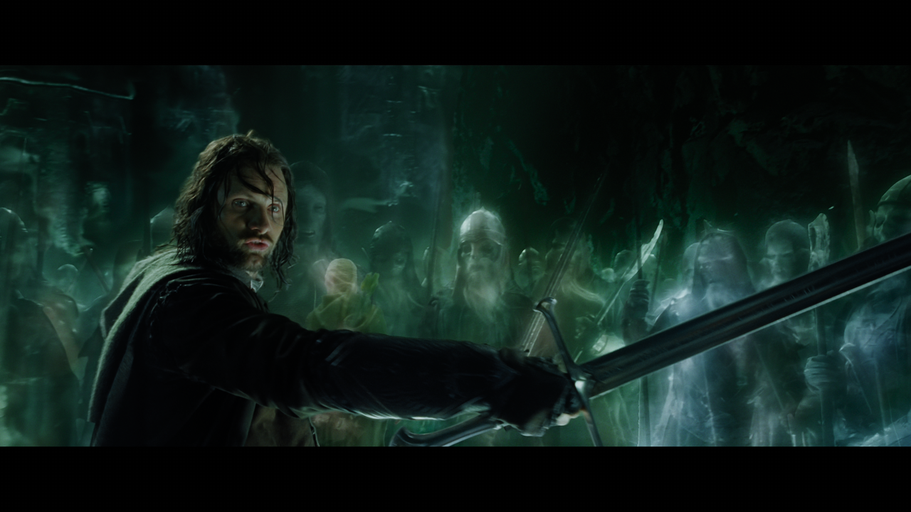 The Lord of the Rings- The Return of the King (EXT.) PT. 1.mkv_snapshot_01.56.06_[2020.12.19_21.02.0