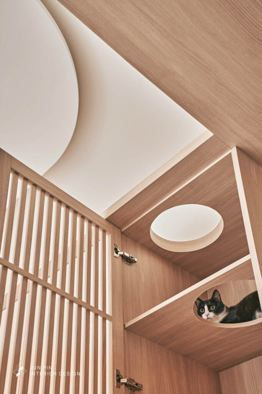 230605 jun pin she ji xin zhuang xiang lin chun zhen zhu zhai2578 682x1024 3